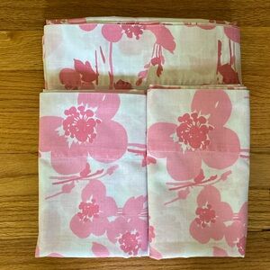 VTG Double Flat Sheet & 2 Pillowcases